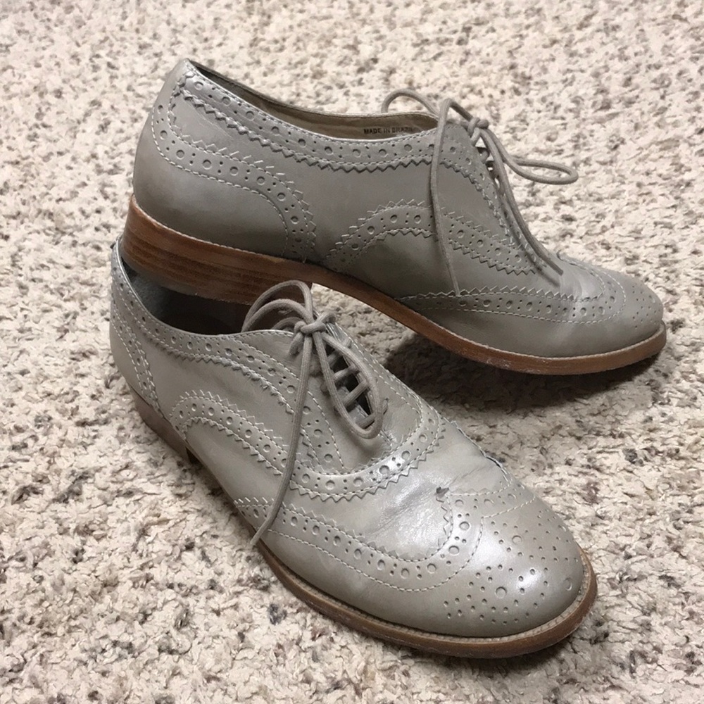 Pour la Victoire Oxford leather shoes